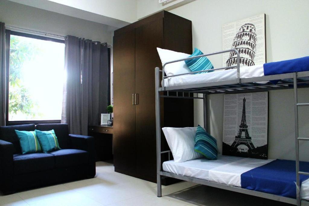 Urban Hostel Pasig City Екстериор снимка