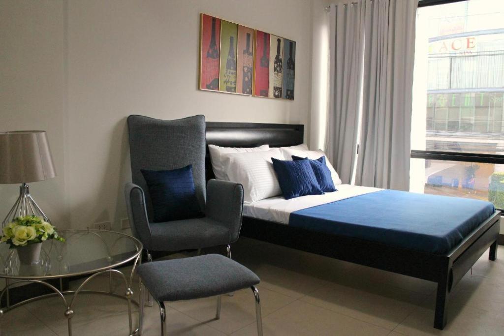 Urban Hostel Pasig City Екстериор снимка